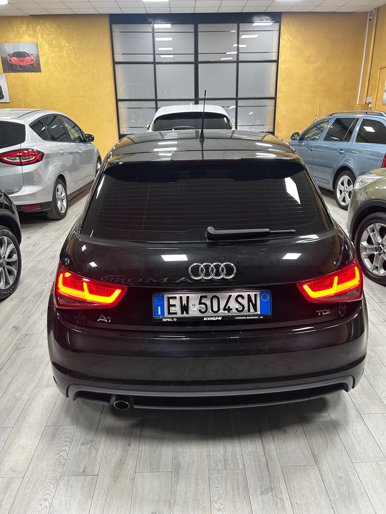 AUDI A1 1.6 Tdi “S-LINE PLUS/X NEOPATENTATI”-2015