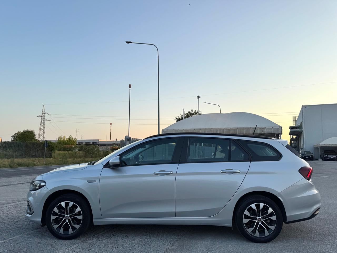 FIAT TIPO 1.3 MJT S.W. Business - Led Navi