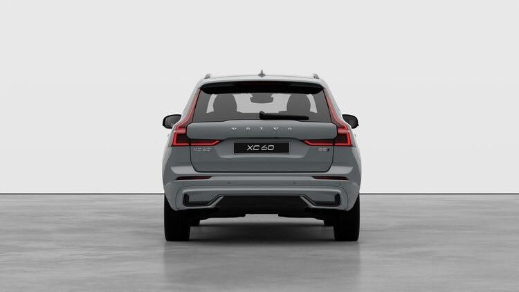 VOLVO XC60 PLUS DARK B5 AWD AUTO PREZZO PROMO FINO AL 31/12/2025