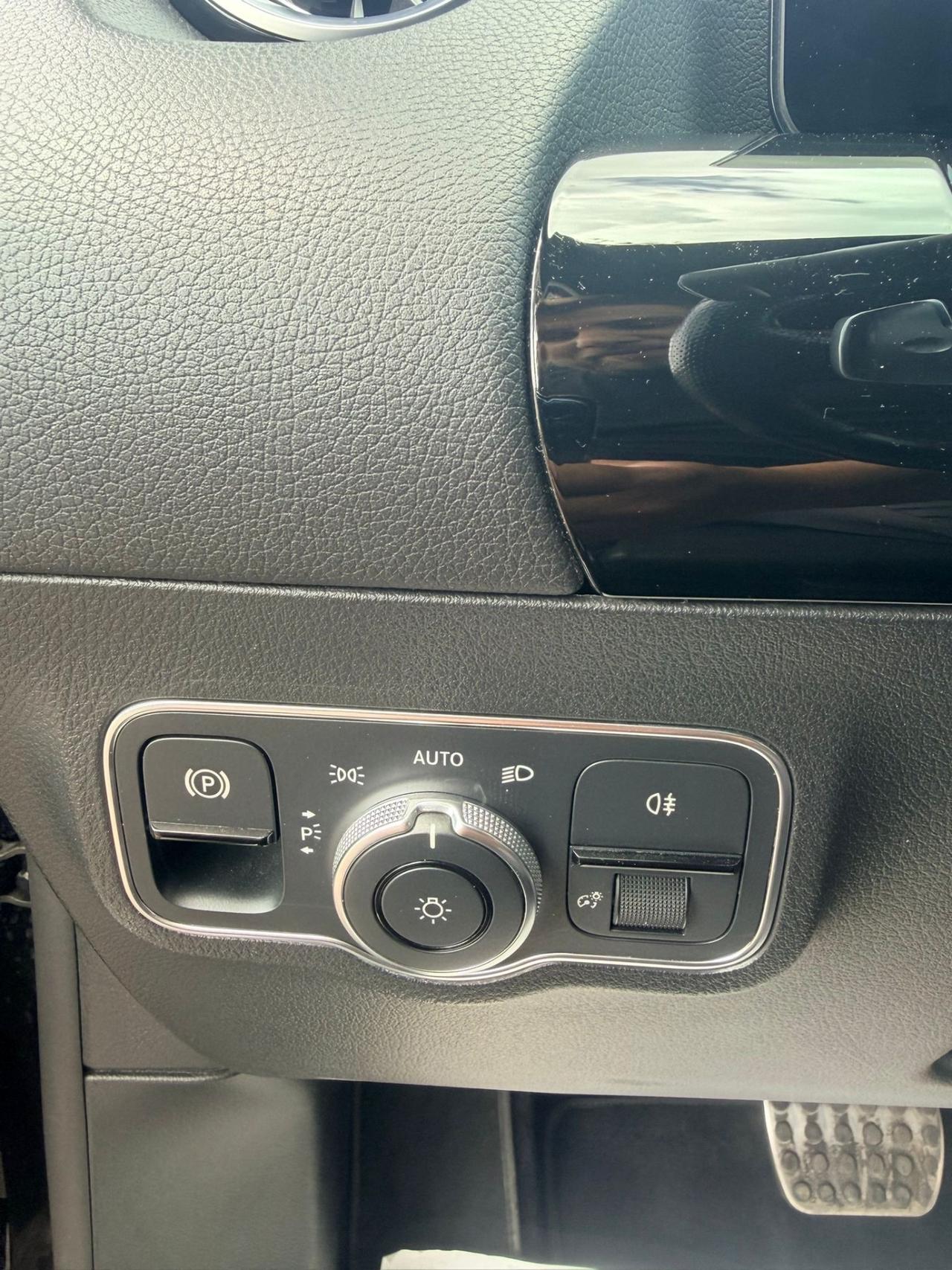 Mercedes-benz GLA 200 d Automatic Premium