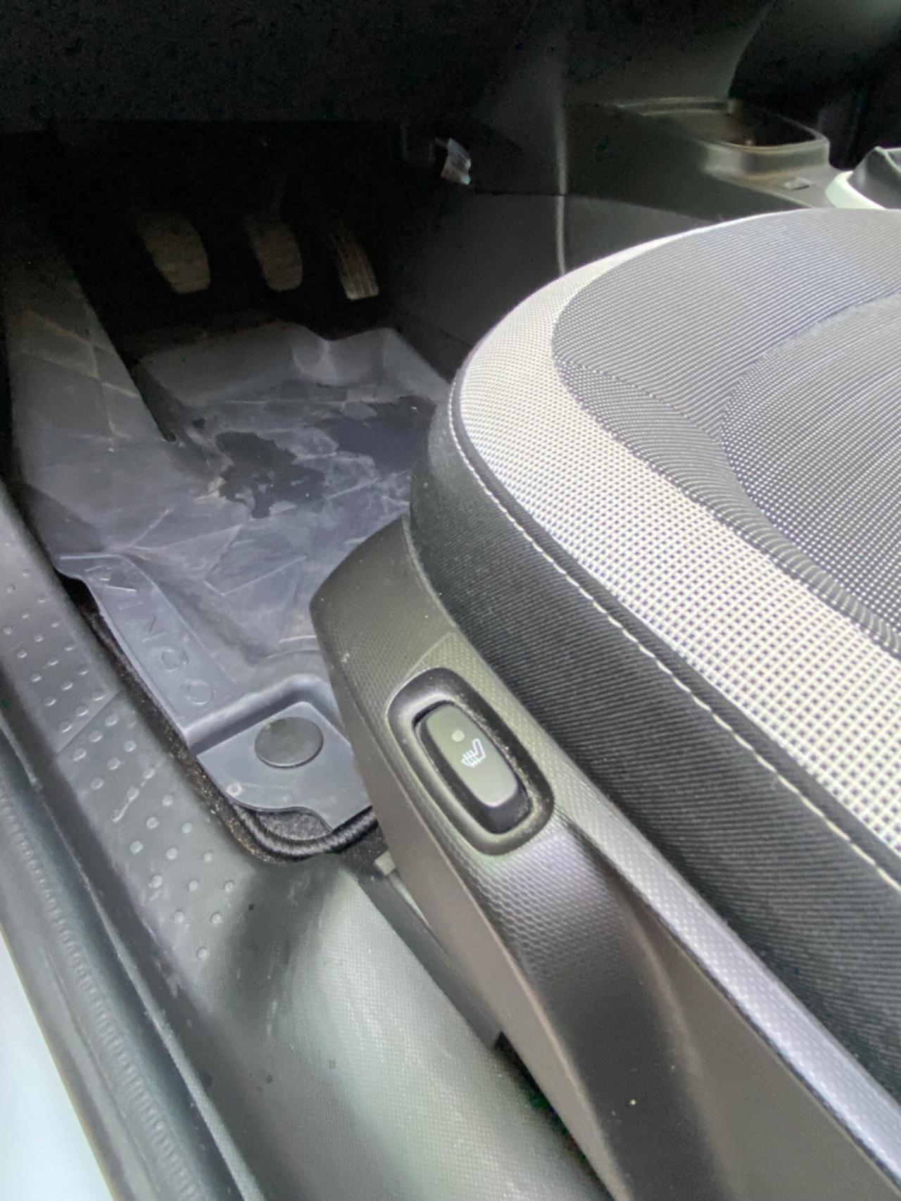 Renault Twingo 73cv LIMITED NEW MODEL NEOPATENTATI