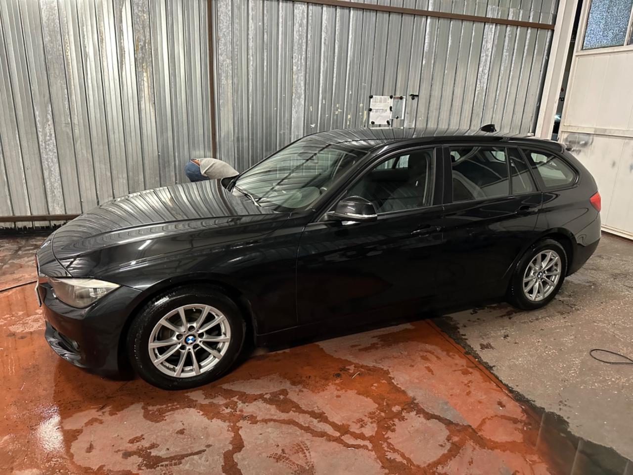 Bmw 318 318d Touring SPORT autom