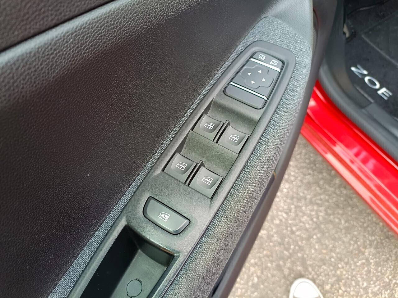 Renault ZOE Intens R135