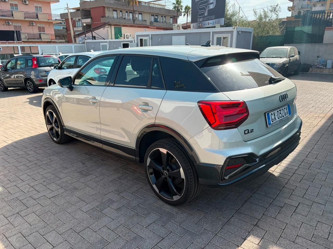 Audi Q2 35 TDI quattro S tronic Business