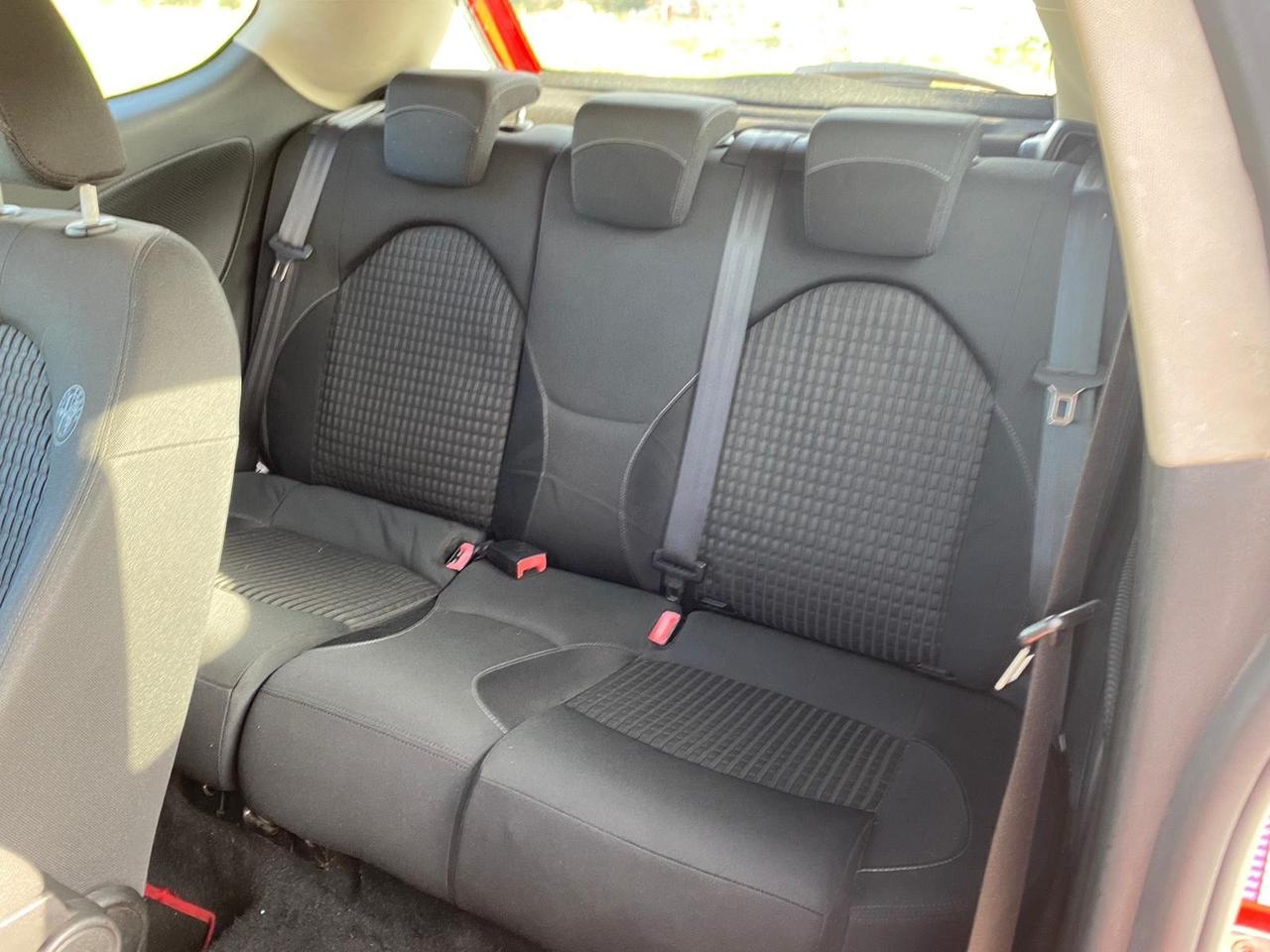 Alfa Romeo MiTo 1.4 T 155 CV Distinctive Sport Pack