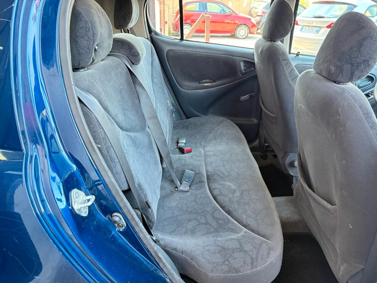 Toyota Yaris 1000 5 porte Full Opt