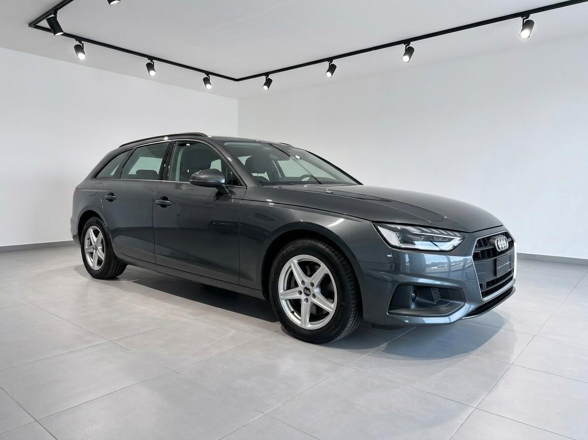 A4 Avant 30 2.0 tdi Business Advanced 163cv S tronic