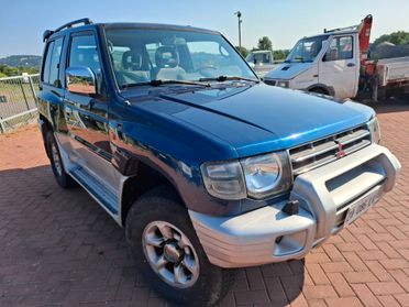 Mitsubishi Pajero 2.5 TDI Metal-top S.S. GLS Target