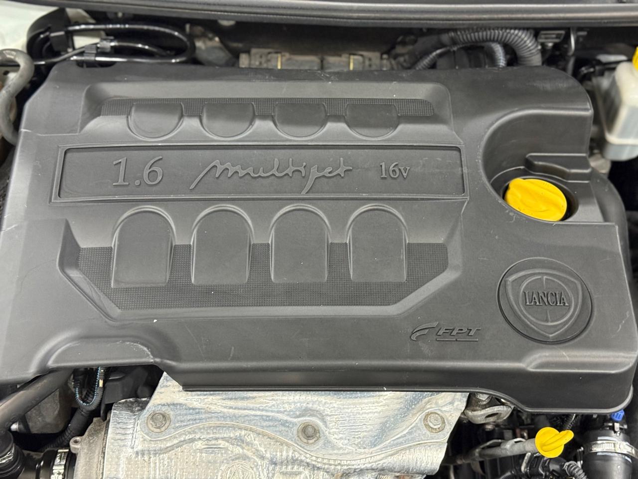 Lancia Delta 1.6 mjt platino