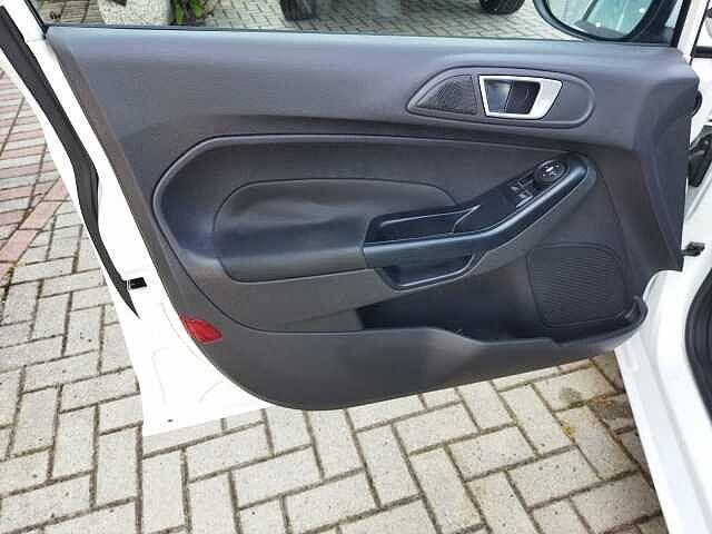 Ford Fiesta 1.0 80CV 5 porte