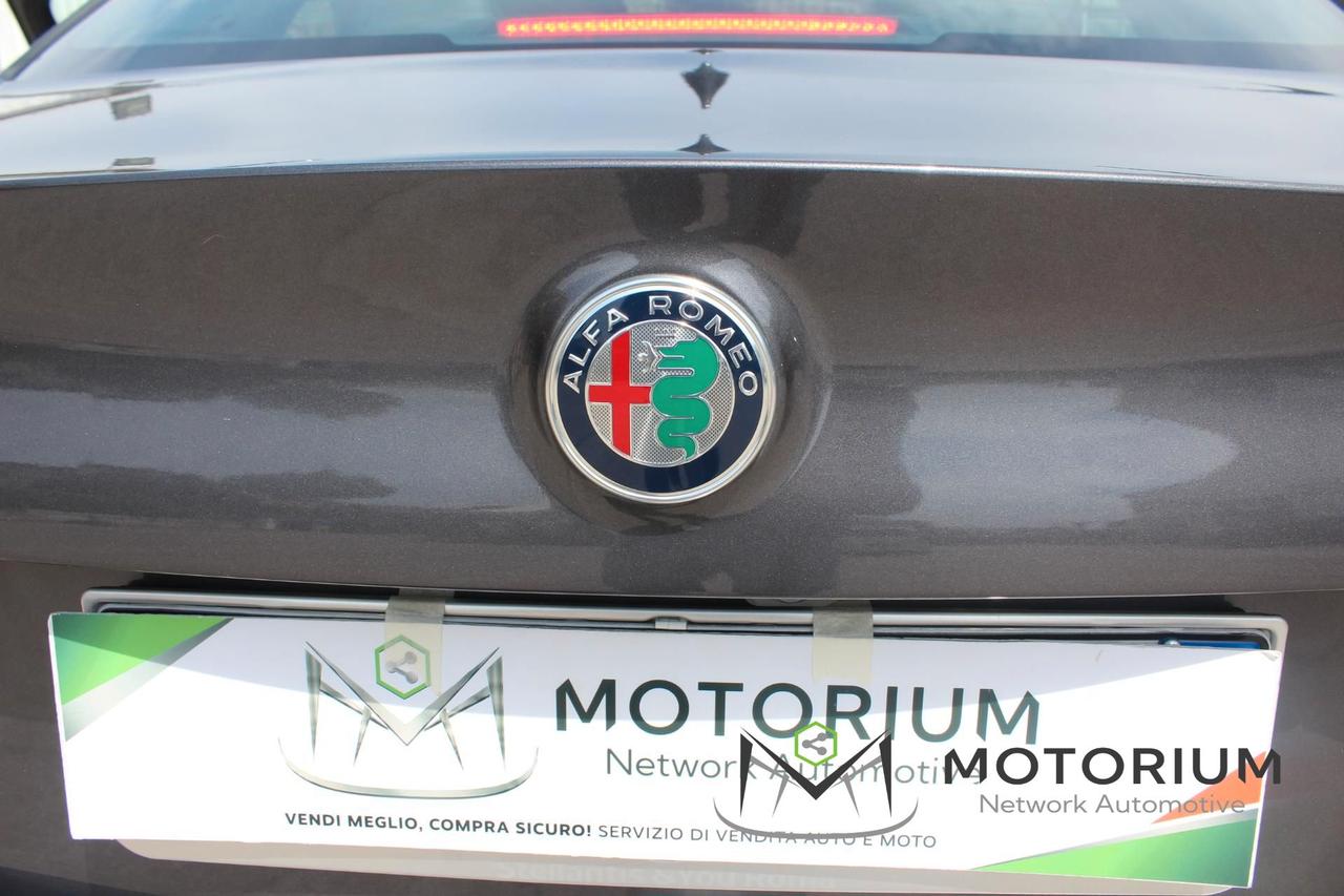 Alfa Romeo Giulia 2.2 TURBO DIESEL 190 CV AWD AUTOMATIC