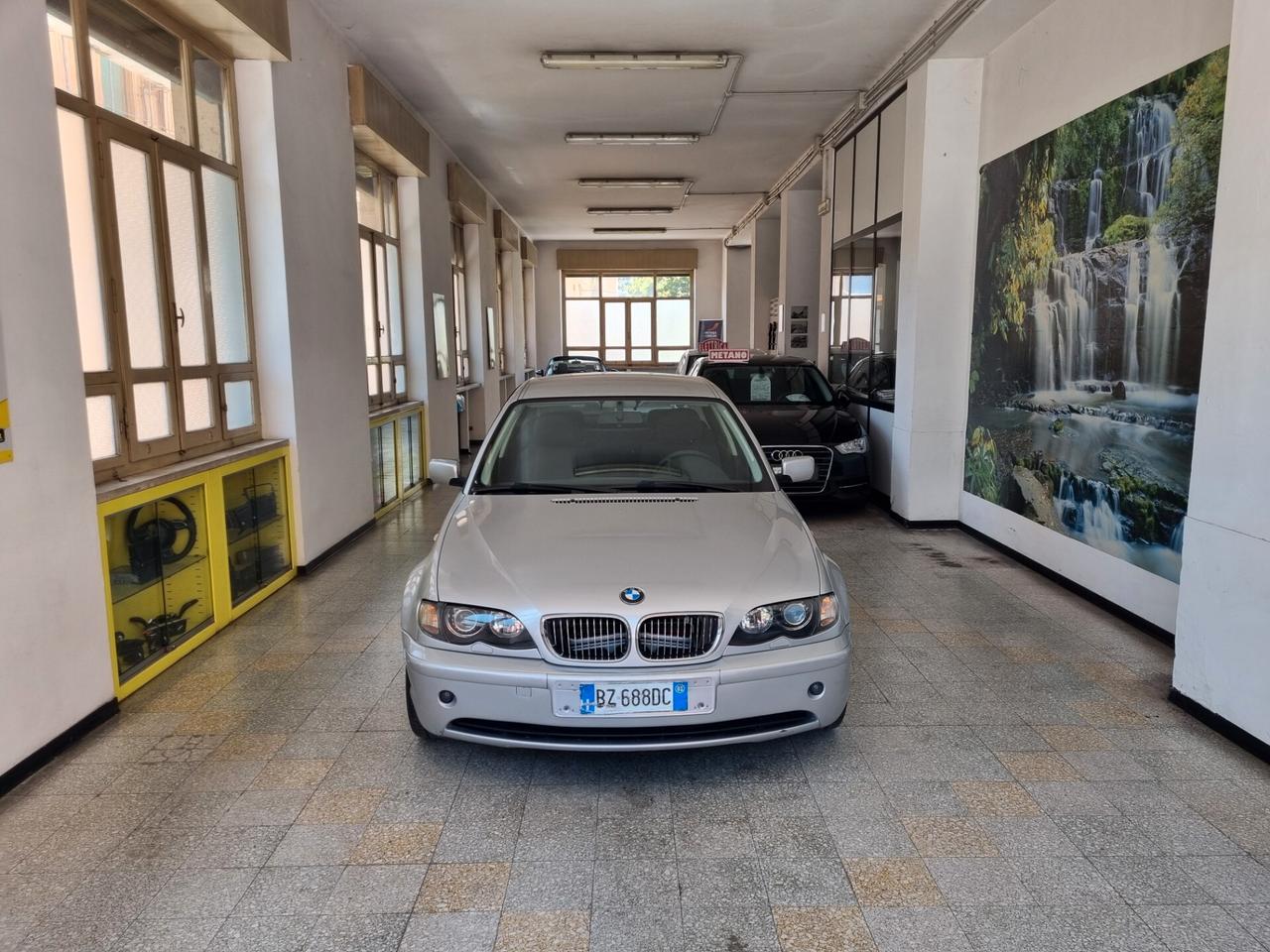 Bmw 320 320d 150cv Eletta, NAVI, XENON, LETTORE DVD