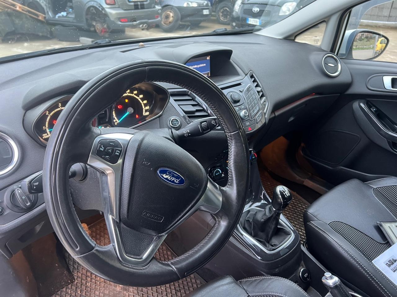 Ford Fiesta 1.6 TDCi 95CV 5 porte Individual