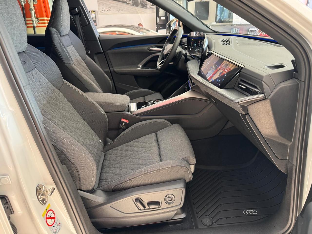 Audi Q5 40 TDI 204 CV quattro S tronic line FULL FULL OPT. MMI PASSENGER SUBITO DISPONIBILE