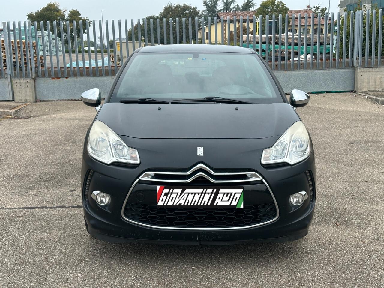 Ds DS3 3 1.4 VTi 95 GPL airdream Just Black