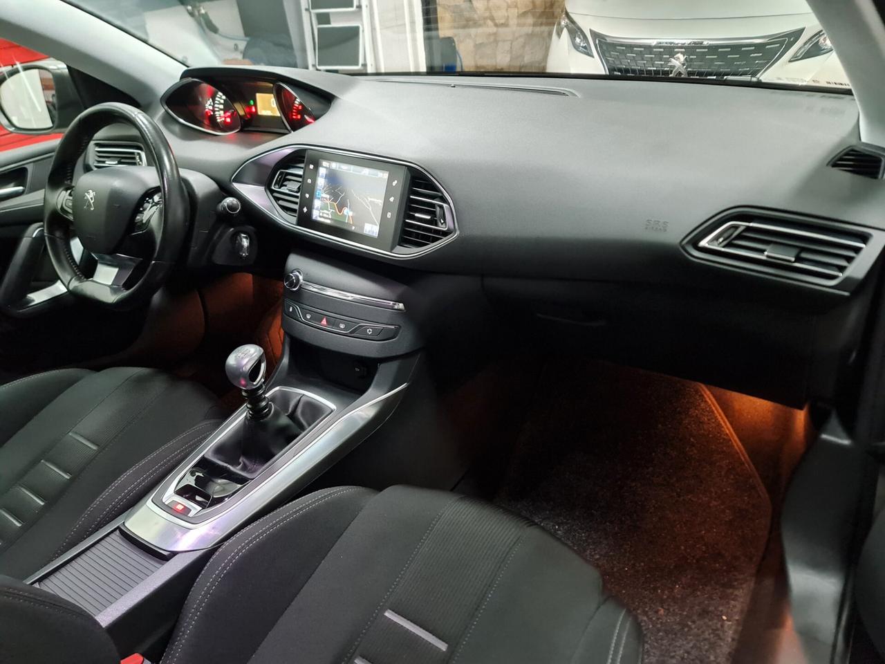 Peugeot 308 1.6 e-HDi 115 CV Stop&Start Allure