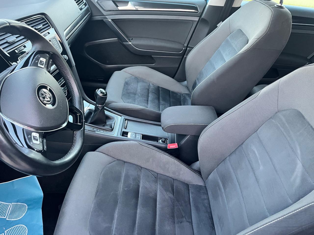 Volkswagen Golf Business 1.6 TDI 5p. 4MOTION Highline BlueMotion Tech.