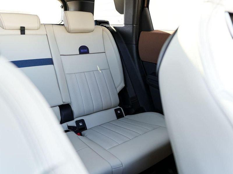 MINI Mini Countryman U25 Mini C Countryman Favoured 19" XL Pack Tetto Pelle