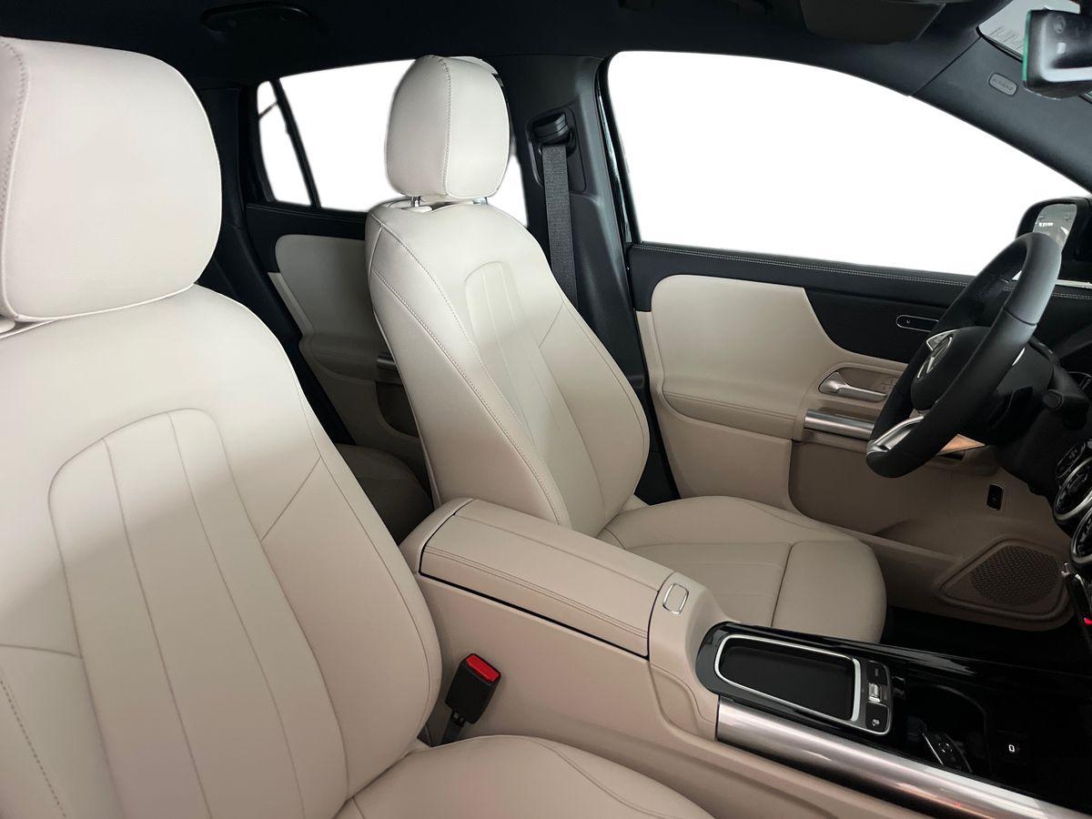 Mercedes-Benz GLA 200 d automatic