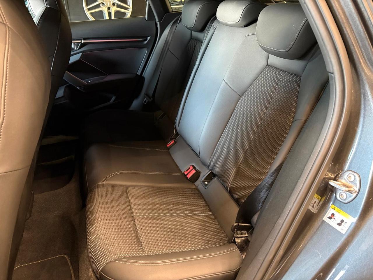 AUDI A3 4ª serie A3 SPB TDI 110 kW S tronic S ...