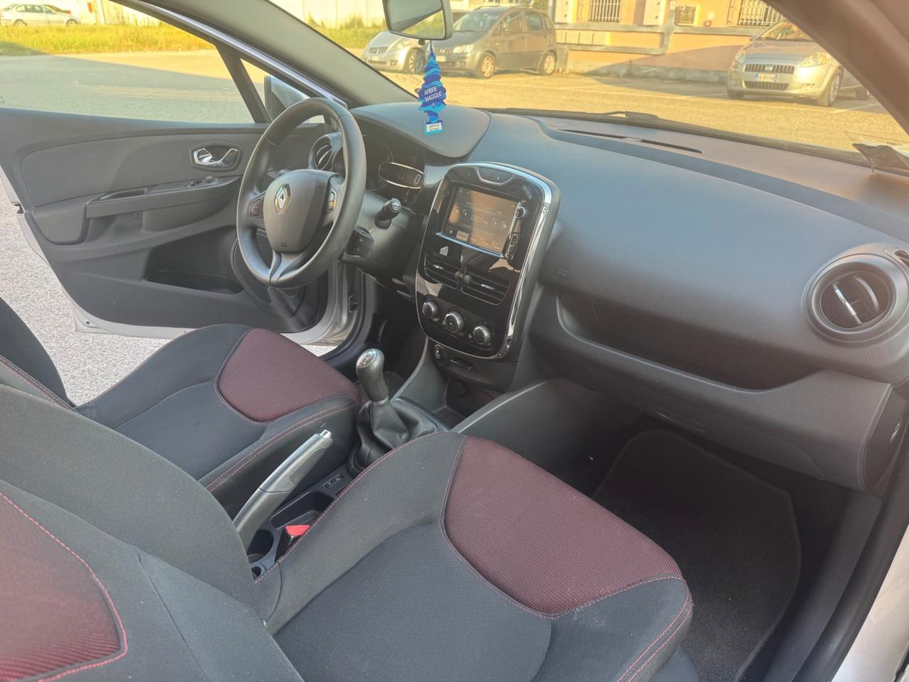 Renault Clio 1.5 dCi 8V 75CV Neopatentato