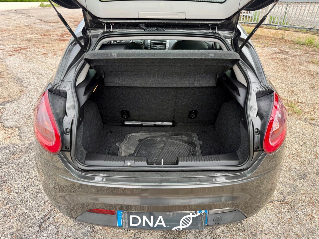 Fiat Bravo 1.4 Benzina Neopatentati unico proprietario