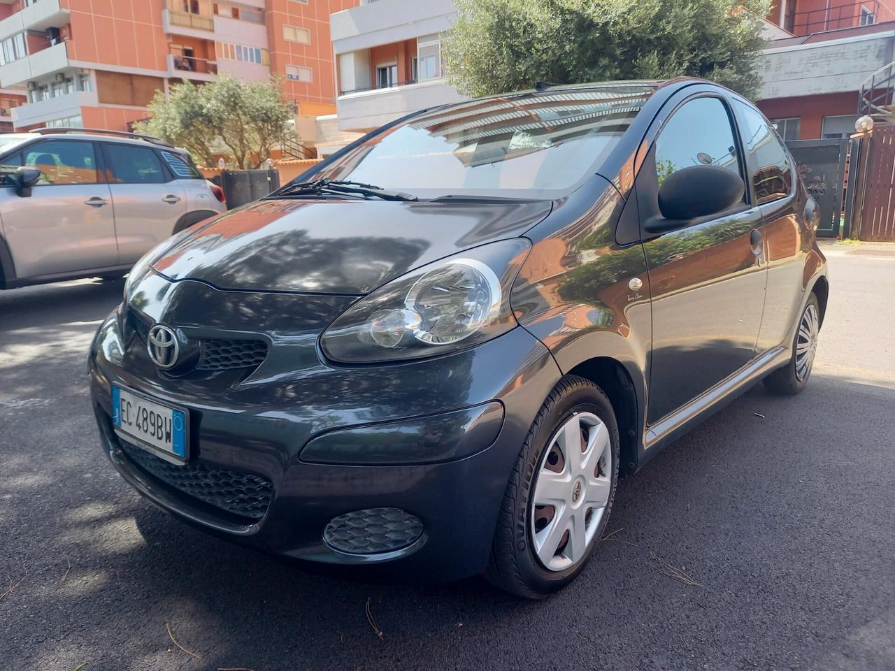 Toyota Aygo 58.000KM ORIGINALI GARANZIA 12 MESI