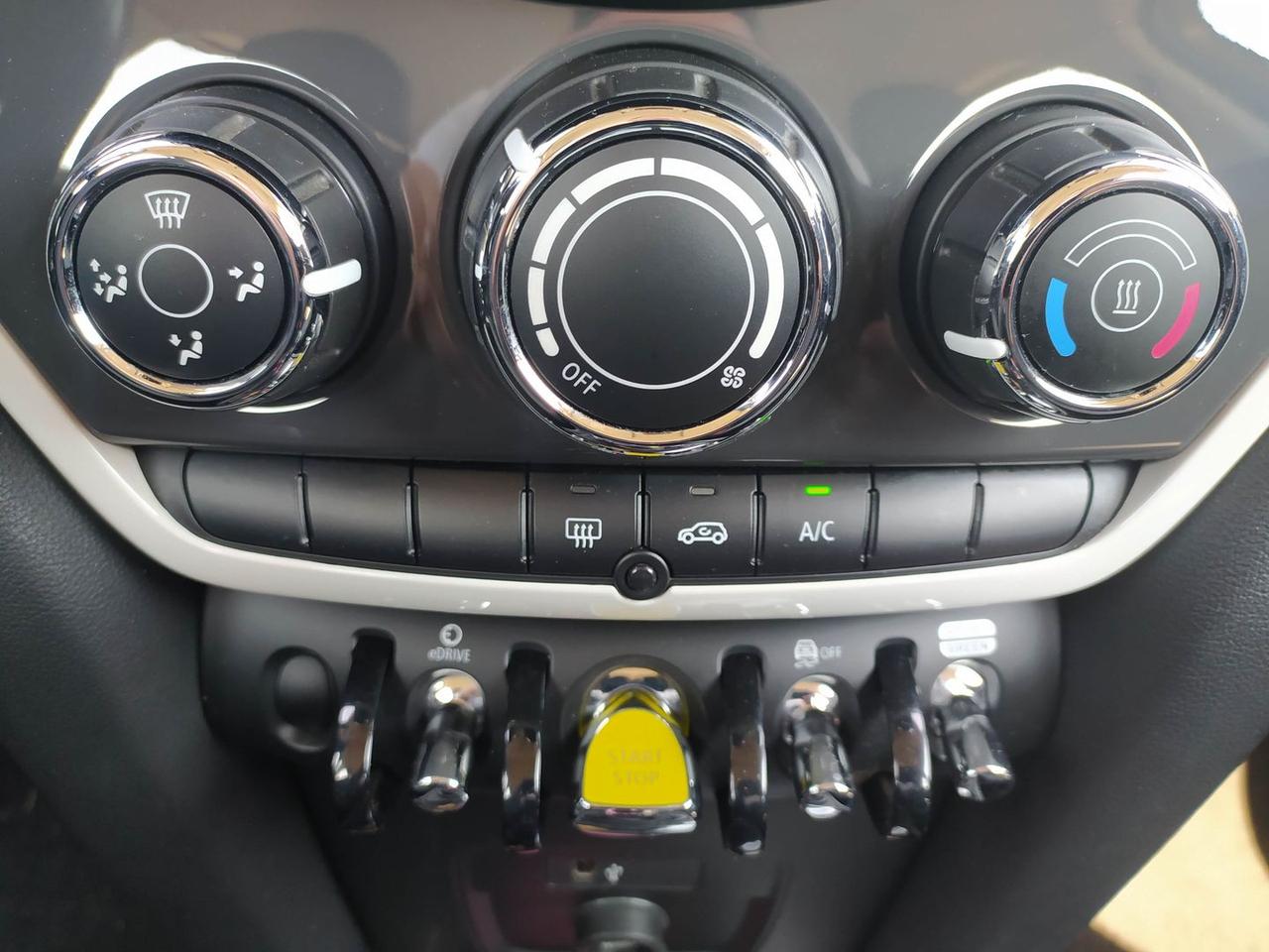 Mini Cooper S Countryman Hype 1.5 Cooper SE #11887