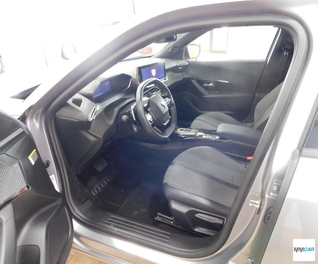 PEUGEOT - 2008 - PureTech 130 S&S EAT8 Allure
