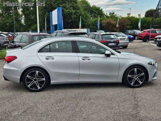 MERCEDES-BENZ A 180 d 116cv Automatic Sport Berlina - FZ218WS