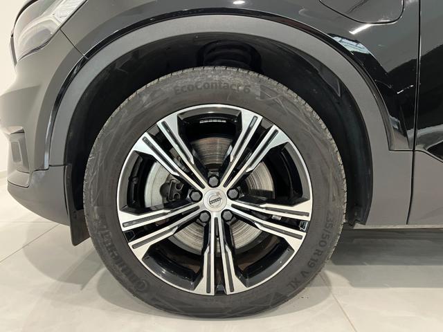 VOLVO XC40 T5 Recharge Plug-in Hybrid Inscription tetto pan.