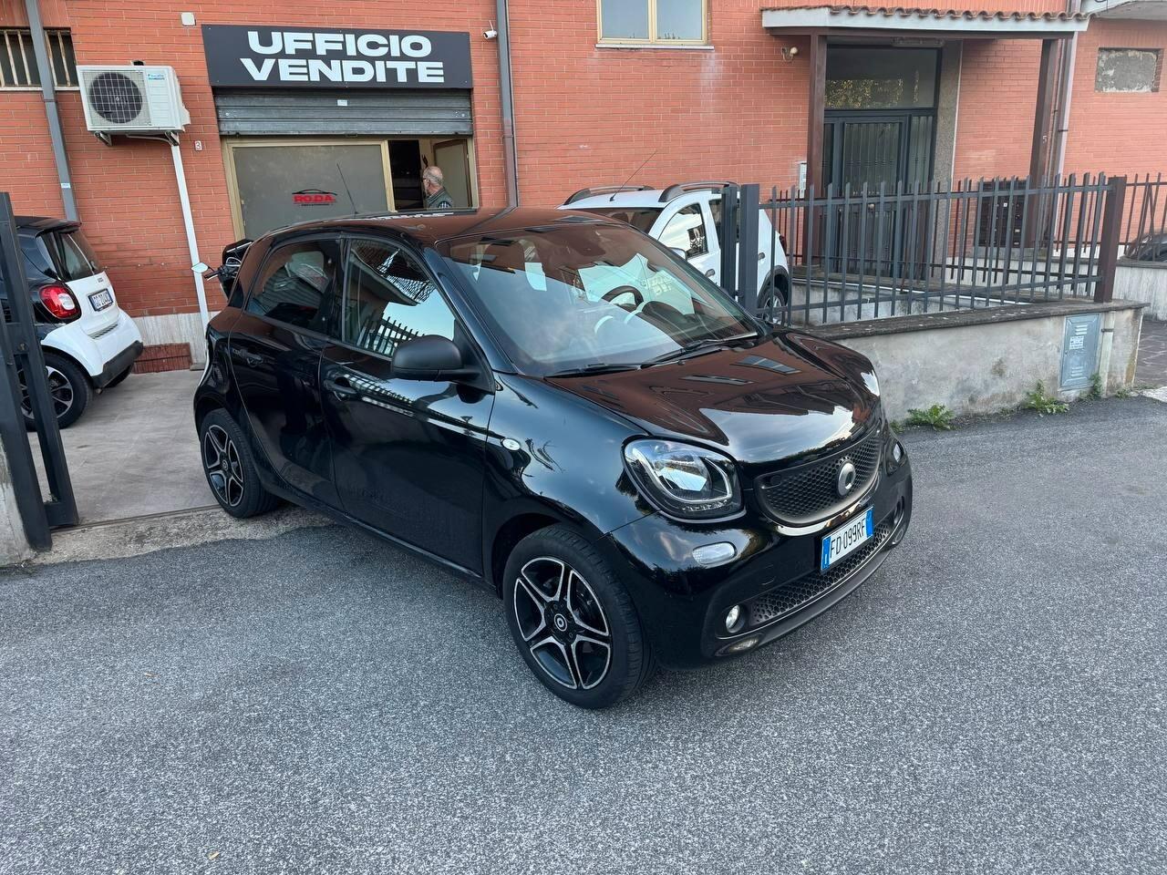 Smart ForFour 70 1.0 Youngster