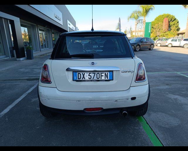 MINI Cooper D 1.6 16V Cooper D Salt