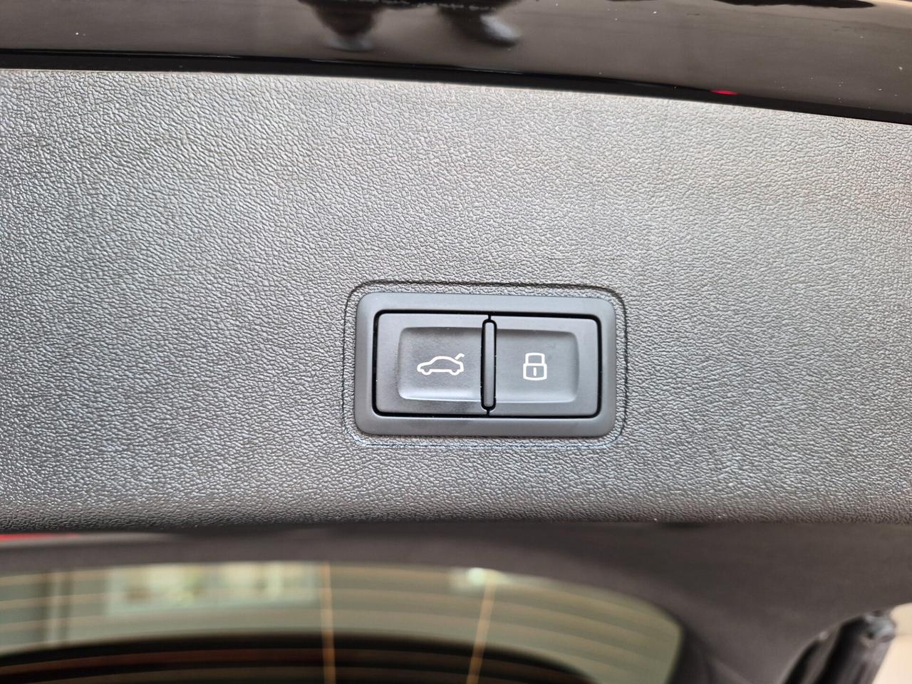 Audi Q3 1.5 TFSI MHEV S LINE EDITION 150CV S-TRONIC LED TETTO NAVI CARPLAY RETROCAM. ACC. AUTO UFFICIALE AUDI 1 PROPRIETARIO