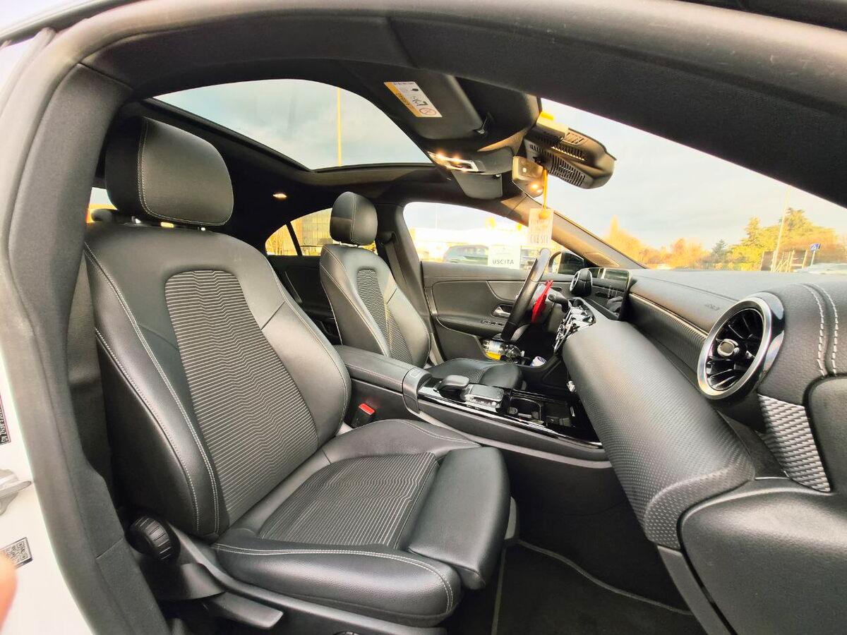 Mercedes Classe CLA 180 d Premium auto