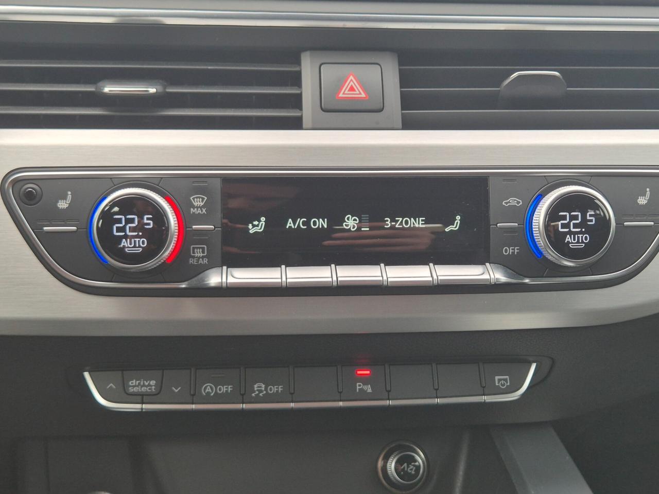 Audi A4 Avant 2.0 TDI 190 CV ultra S tronic Sport