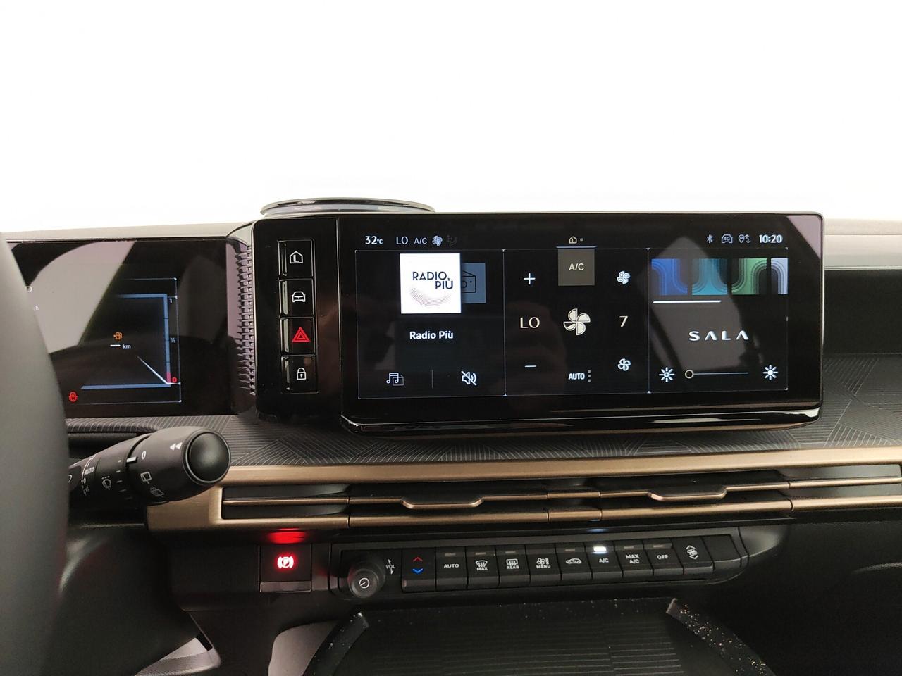 Lancia Ypsilon Hybrid e-DCT LX