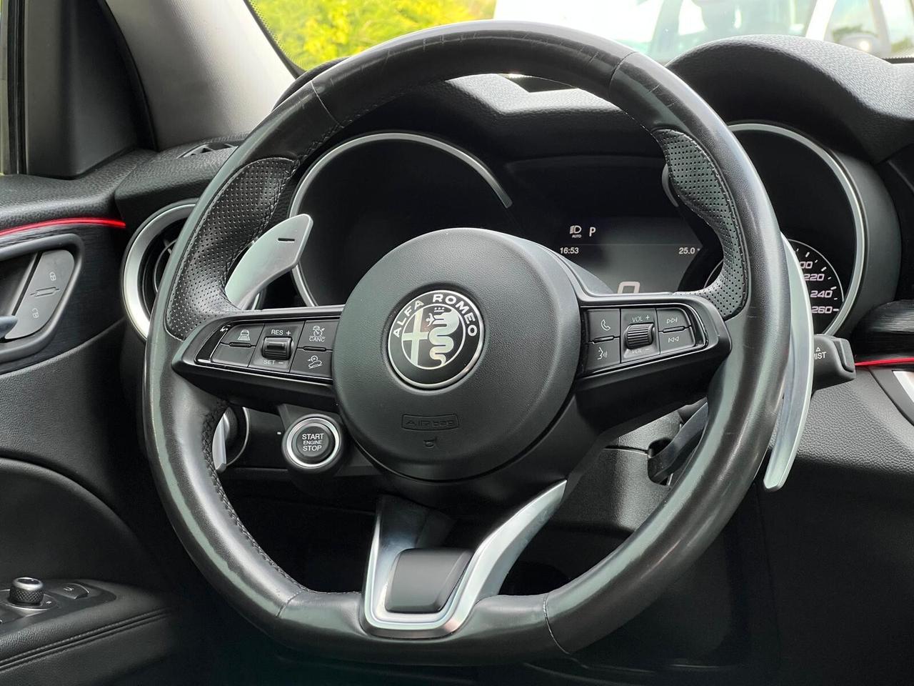 Alfa Romeo Stelvio 2.2 Turbodiesel 160 CV AT8 RWD Super Business