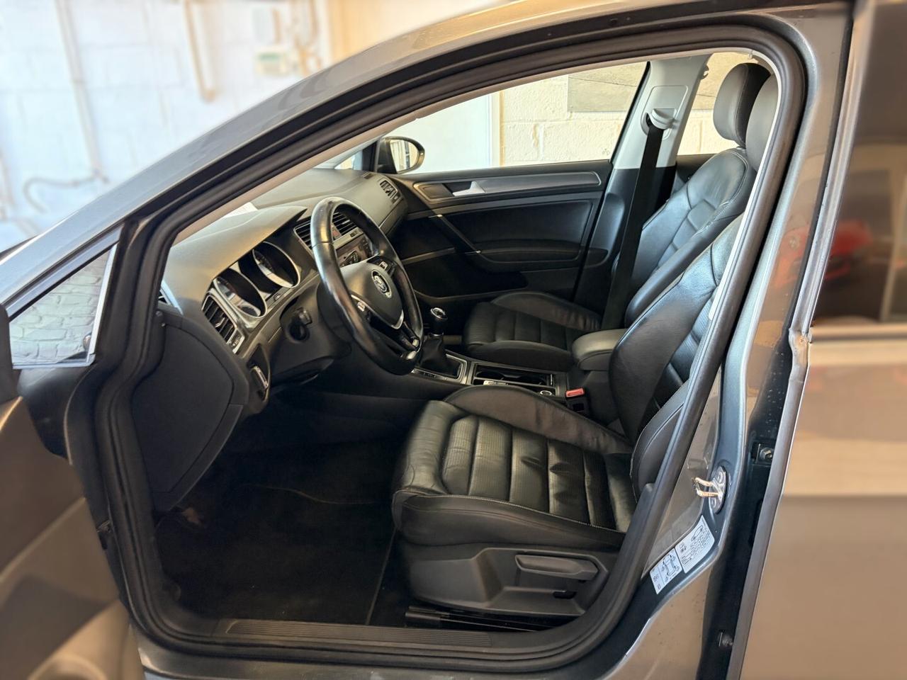 Volkswagen Golf 1.5 TGI 5p. Business BlueMotion Technology