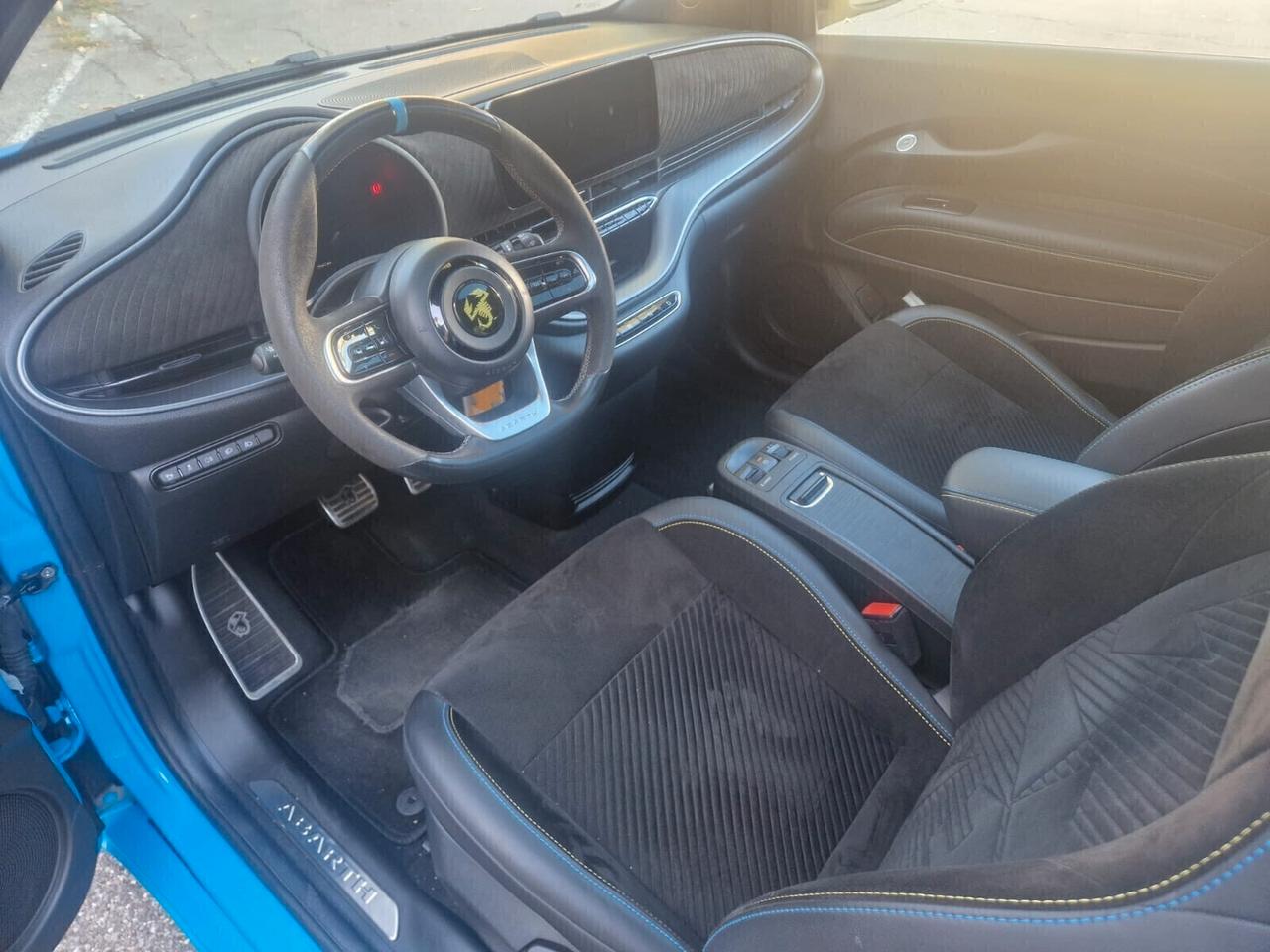Abarth 500e Scorpionissima