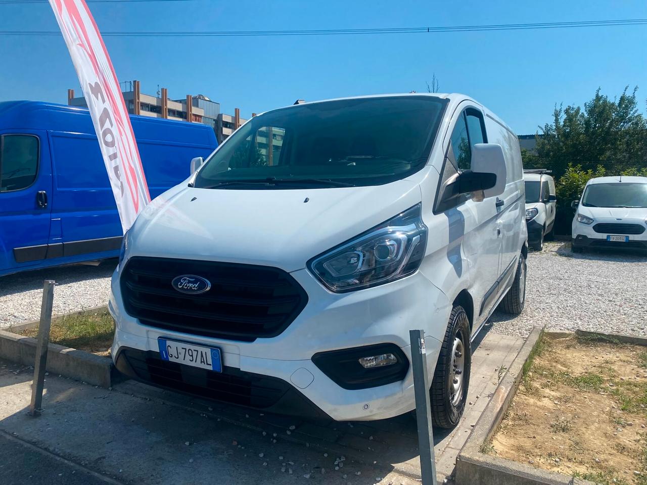 Ford Transit Custom 280 2.0 EcoBlue Hybrid 130 L1H1
