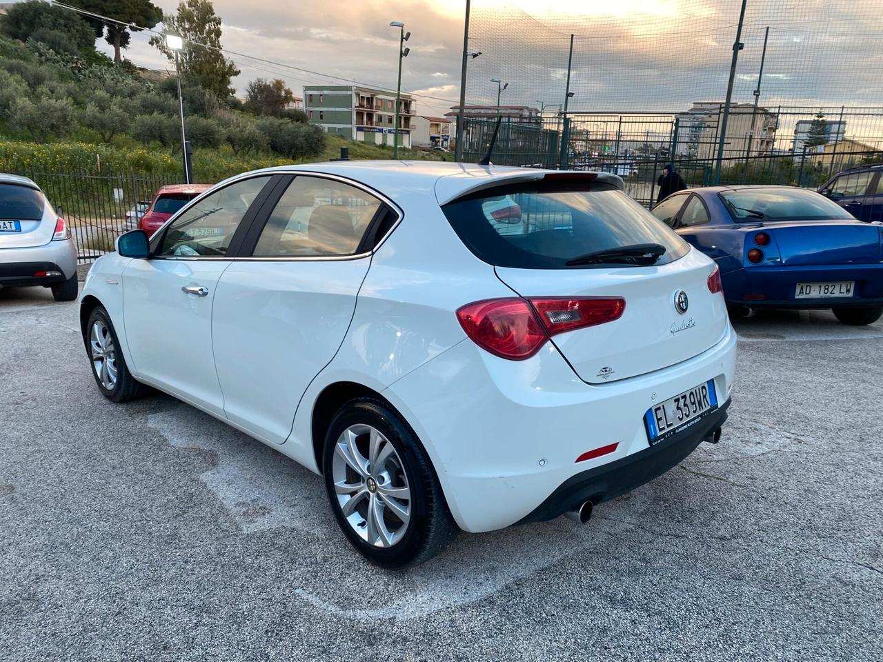 Alfa Romeo Giulietta 2.0 JTDm-2 140 CV Exclusive