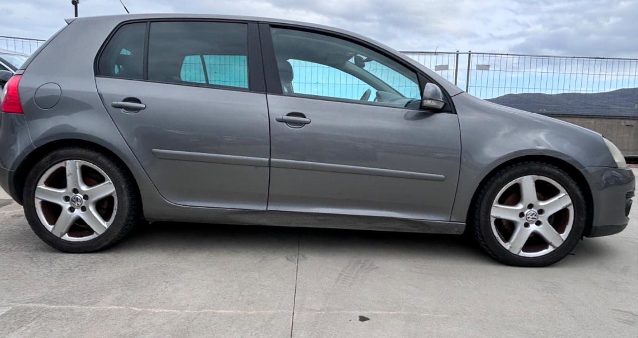 Volkswagen Golf 2.0 TDI 140CV DPF 4m. 5p. Highiline 4x4