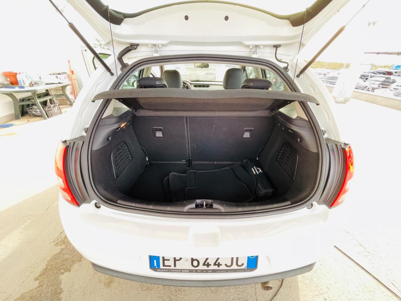 Citroen C3 1.4 HDi 70cv OK NEOPATENTATO