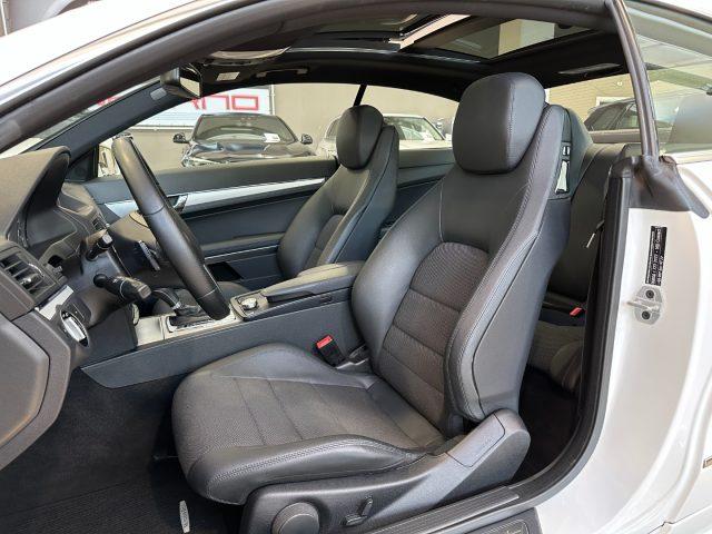 MERCEDES-BENZ E 220 CDI Coupé Premium AMG - Auto - 18" - Tetto - Navi