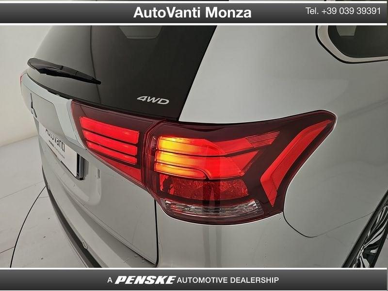 Mitsubishi Outlander 2.0 2WD GPL Bi-fuel CVT Diamond SDA