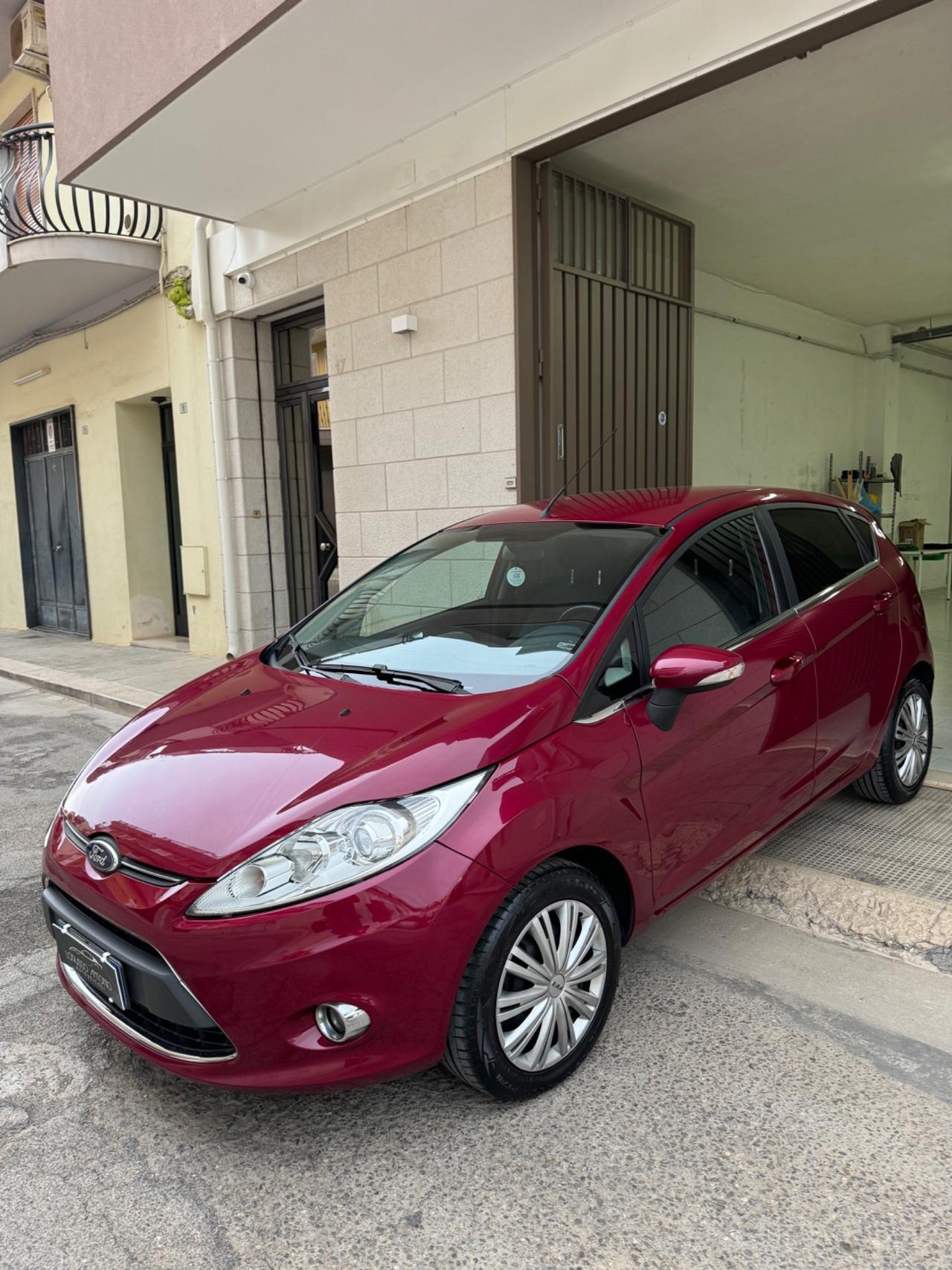 Ford Fiesta 1.4 TDCi 5p. Titanium