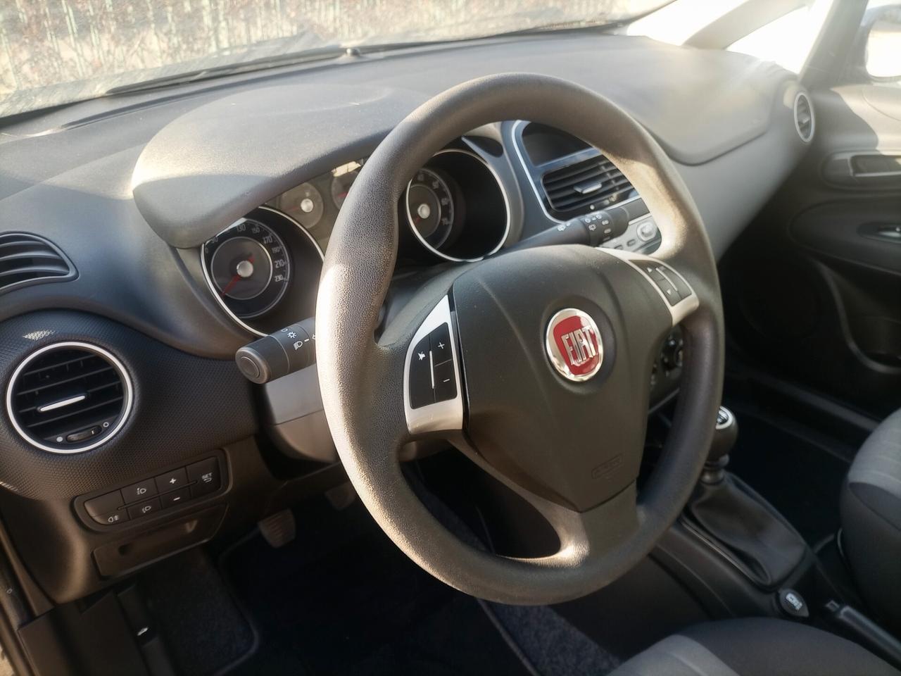 Fiat Punto 1.2 5p Street