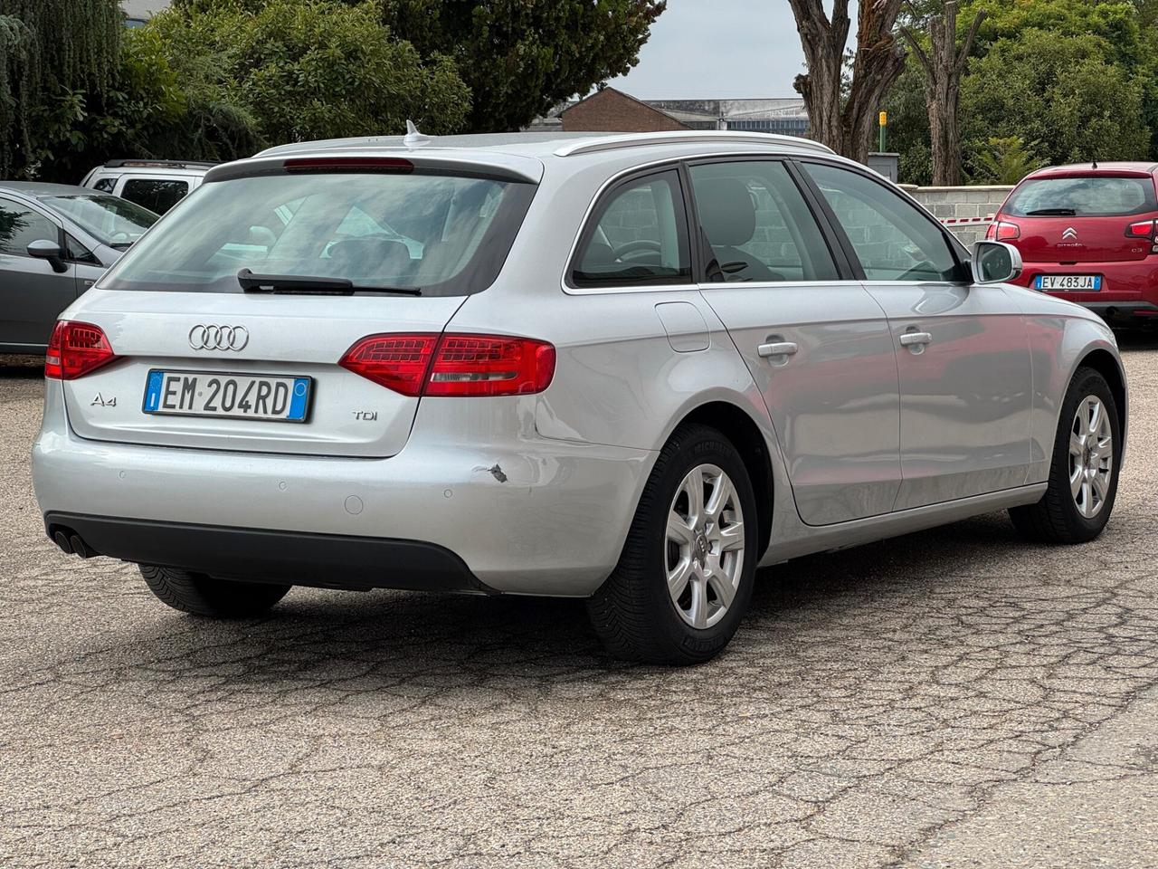 Audi A4 diesel 2.0 cilindrata anno 2012