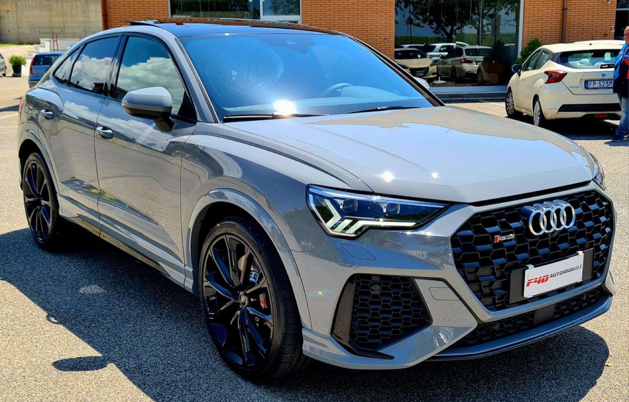 Audi RS Q3 2.5 quattro Tetto full in sede pronta in un giorno